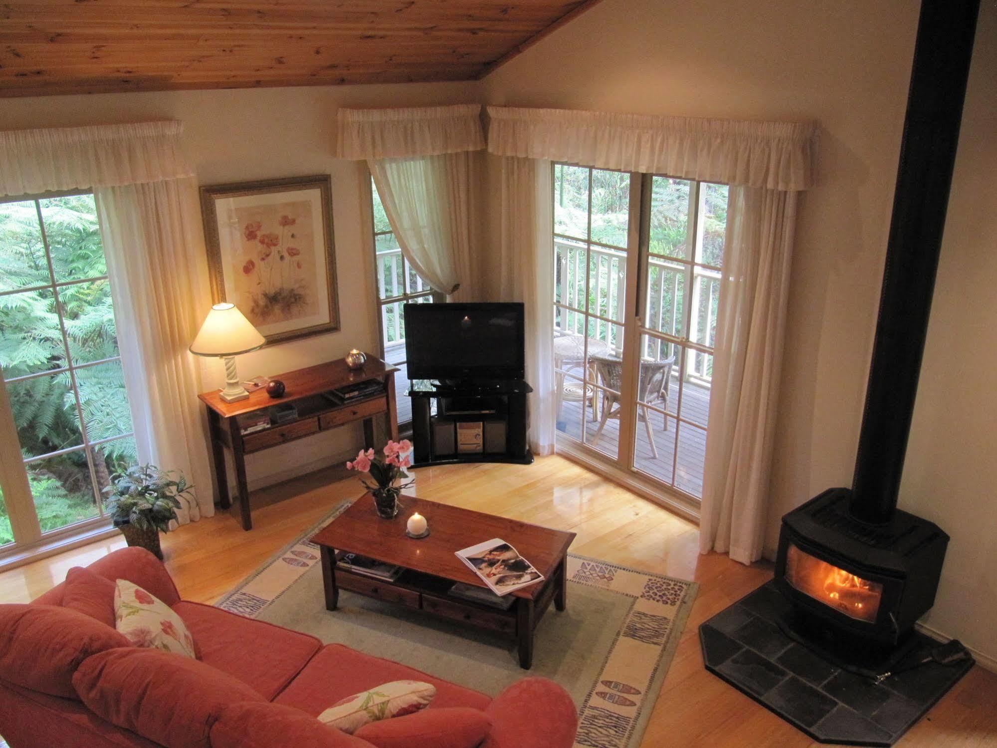 Myers Creek Cascades Luxury Cottages Healesville Exterior photo