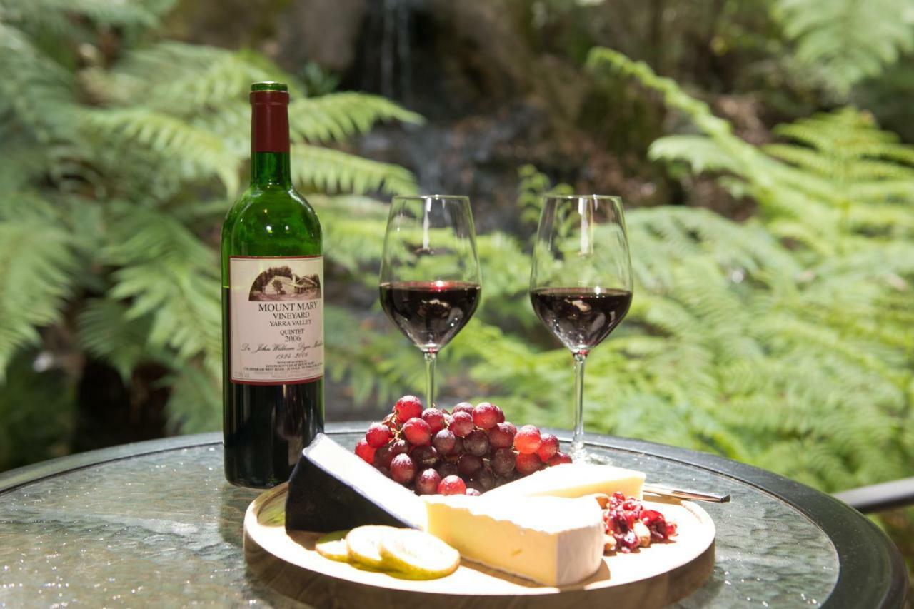 Myers Creek Cascades Luxury Cottages Healesville Exterior photo